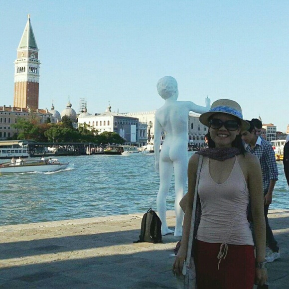 Meet your Posher, Lira - Picture 5 of 7